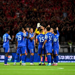 乐鱼体育-记者：申花冬训首场热身赛采用433阵型，锋线新外援盖伊首发出战