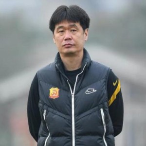 体育平台-逃不过的"三闷棍" 李霄鹏复仇康熙不成添新恨