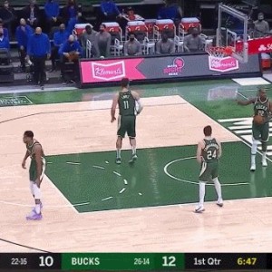 乐鱼体育-连续五场作壁上观 字母哥的膝盖伤情愈发扑朔迷离